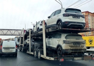 Кроссоверы Volkswagen Tacqua завезли в Россию0