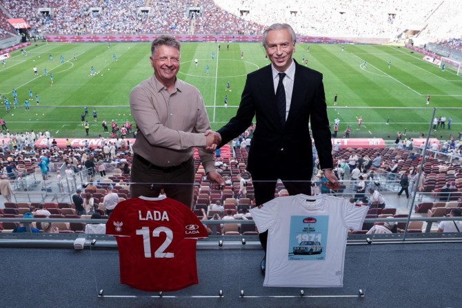 LADA стала официальным партнером Российского футбольного союза