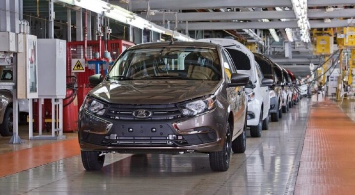 АВТОВАЗ ограничит производство некоторых моделей Lada в августе 2021 года