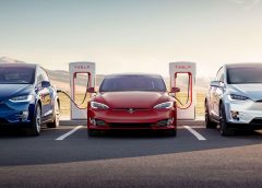 Компания Tesla планирует расширить сеть своих зарядных станций по всему миру