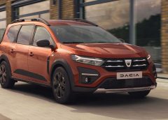 Бренд Dacia планирует отказаться от дорогих опций в своих автомобилях