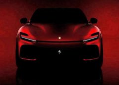 Кроссовер Ferrari Purosangue готовится к премьере