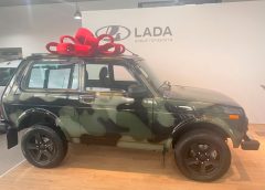 Упрощённые Lada Niva Legend и Travel пользуются спросом