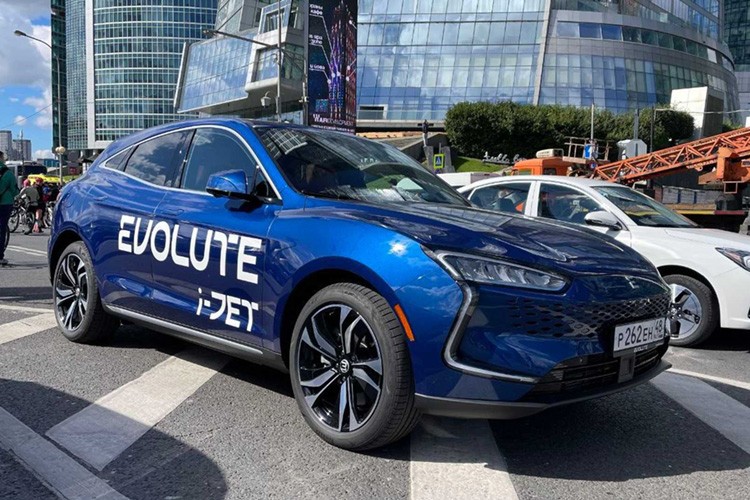 В чем главные преимущества китайского электромобиля Evolute E-GO